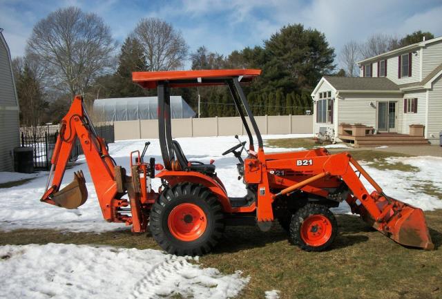 Where to rent Tractor Loader Backhoe 4x4 B-21 in Flemington NJ