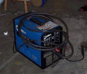 Where to rent WELDER, 130AMP  115V in Flemington NJ